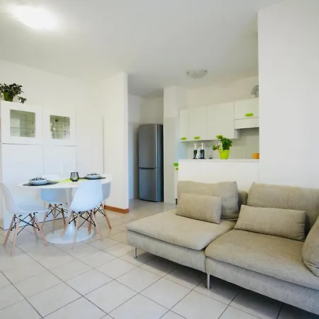 Apartment House Near The Airport And Fiumicino