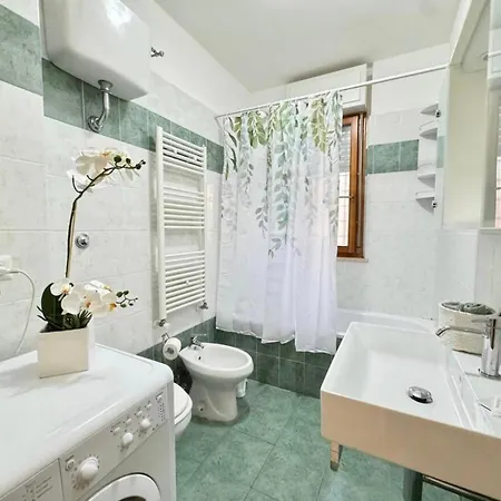 House Near The Airport And Apartment Fiumicino